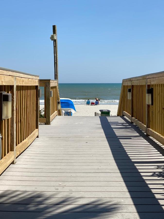 Azure Bliss Oceanfront Condo Sleeps 6 Myrtle Beach Exterior photo