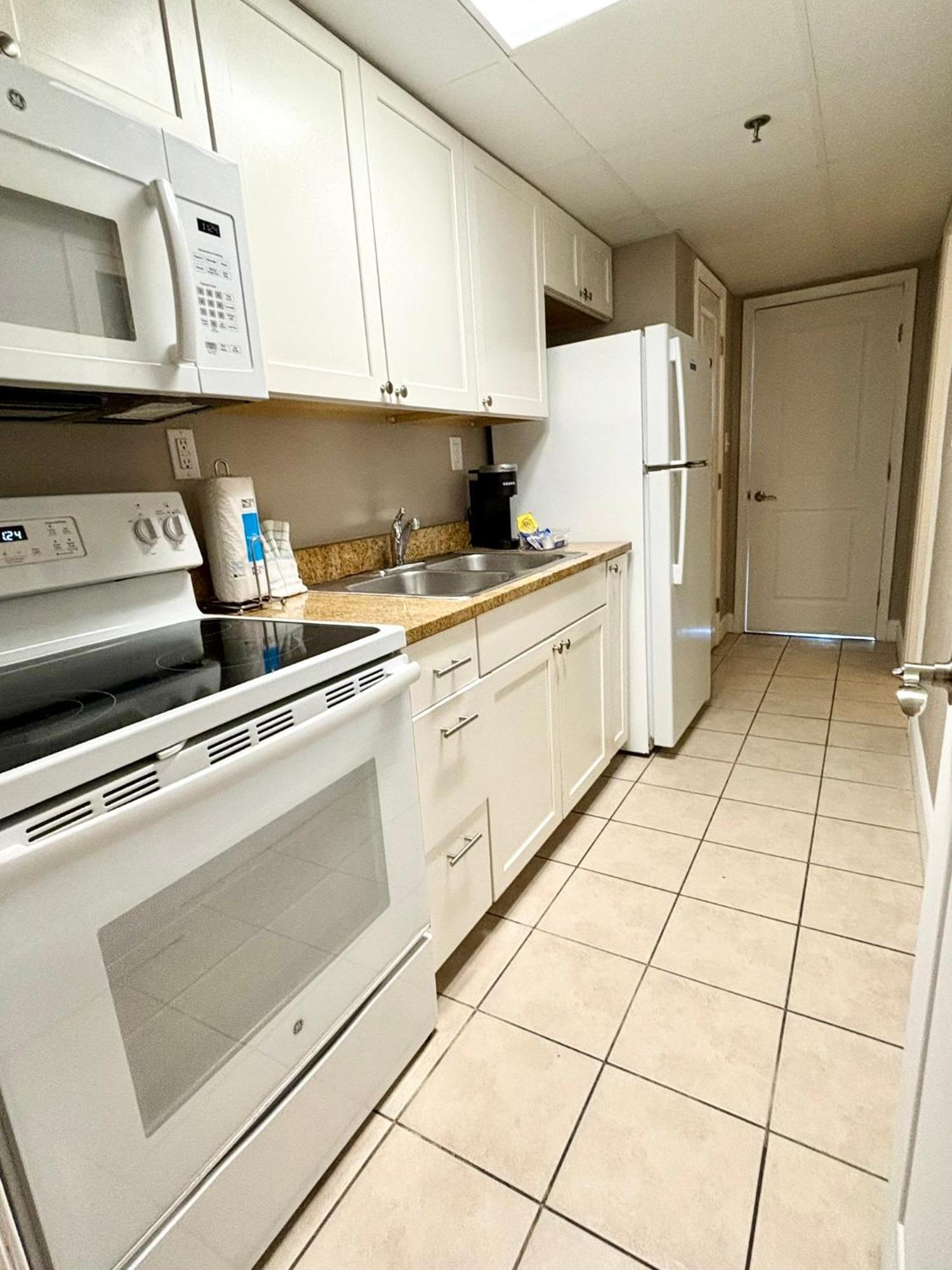 Azure Bliss Oceanfront Condo Sleeps 6 Myrtle Beach Exterior photo