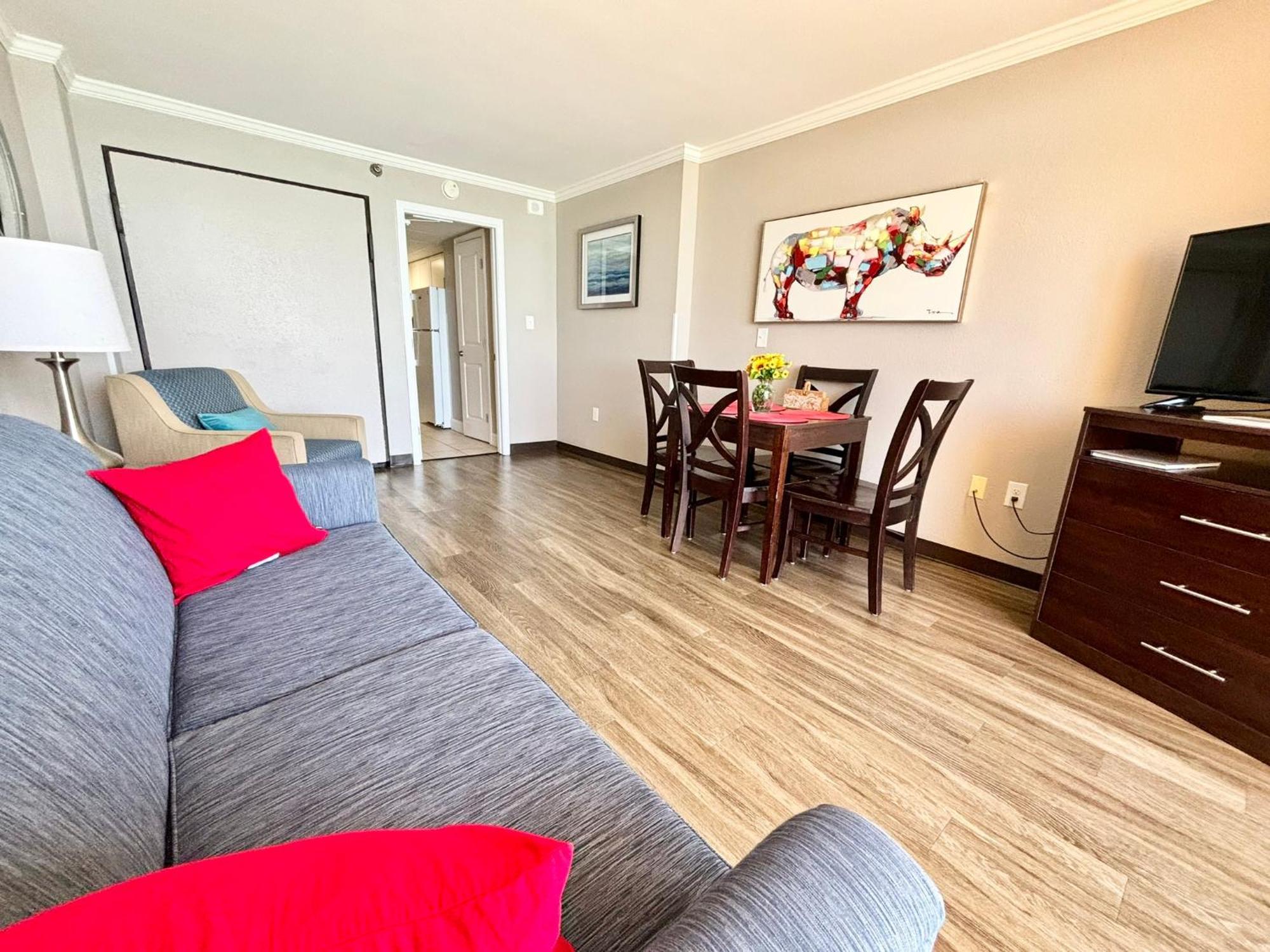 Azure Bliss Oceanfront Condo Sleeps 6 Myrtle Beach Exterior photo