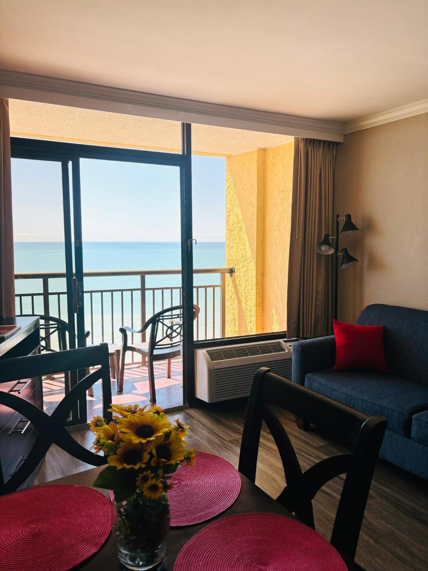 Azure Bliss Oceanfront Condo Sleeps 6 Myrtle Beach Exterior photo